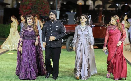 Haneet &amp; Parina creations Leave Jaipur Spellbound .. at FICCi flow fashion extravaganza