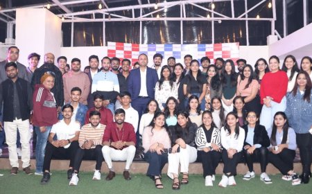 Why Crazyonweb’s Digital Marketing Training Is Key To Your Career Success in 2026?